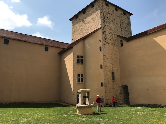 CHATEAU DES ALLYMES 14 04 2022 (2)